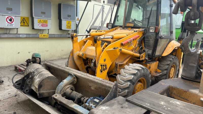 OmecoHub - JCB 2CX